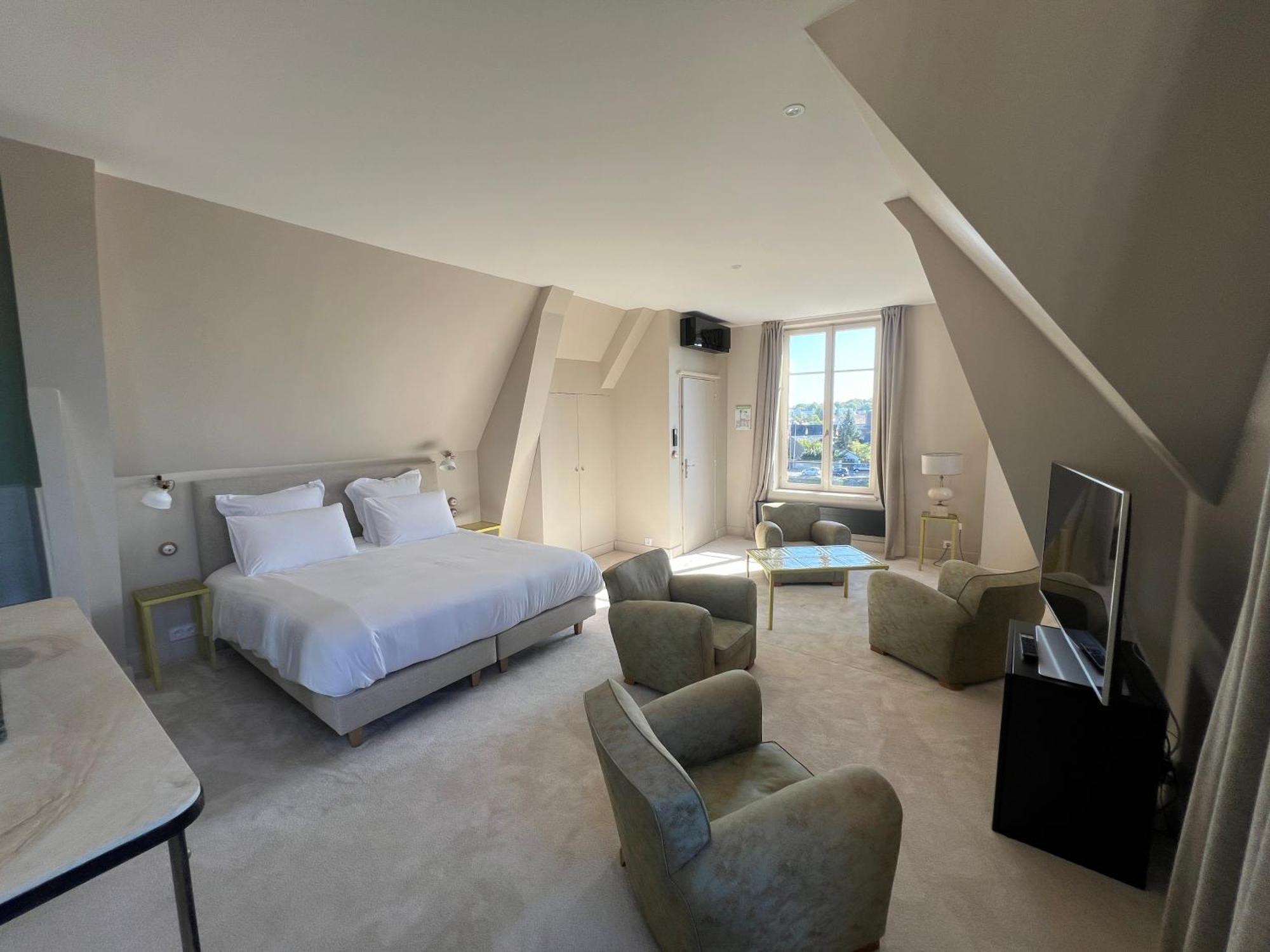 Logis Hotel La Maison A Pan De Bois Vierzon Dış mekan fotoğraf