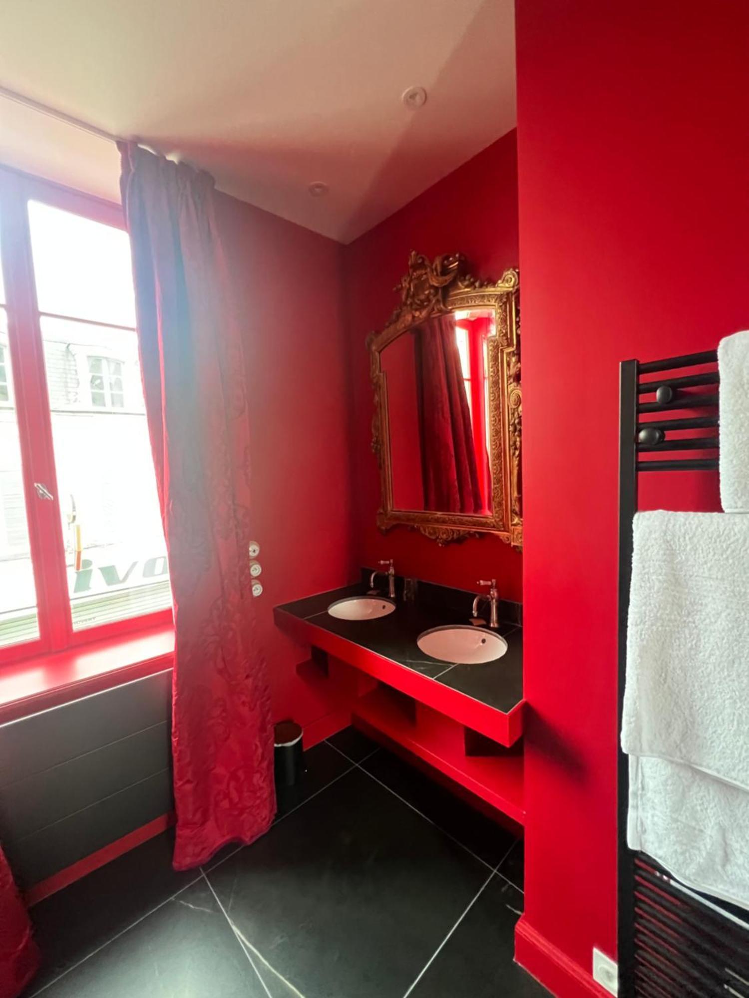 Logis Hotel La Maison A Pan De Bois Vierzon Dış mekan fotoğraf